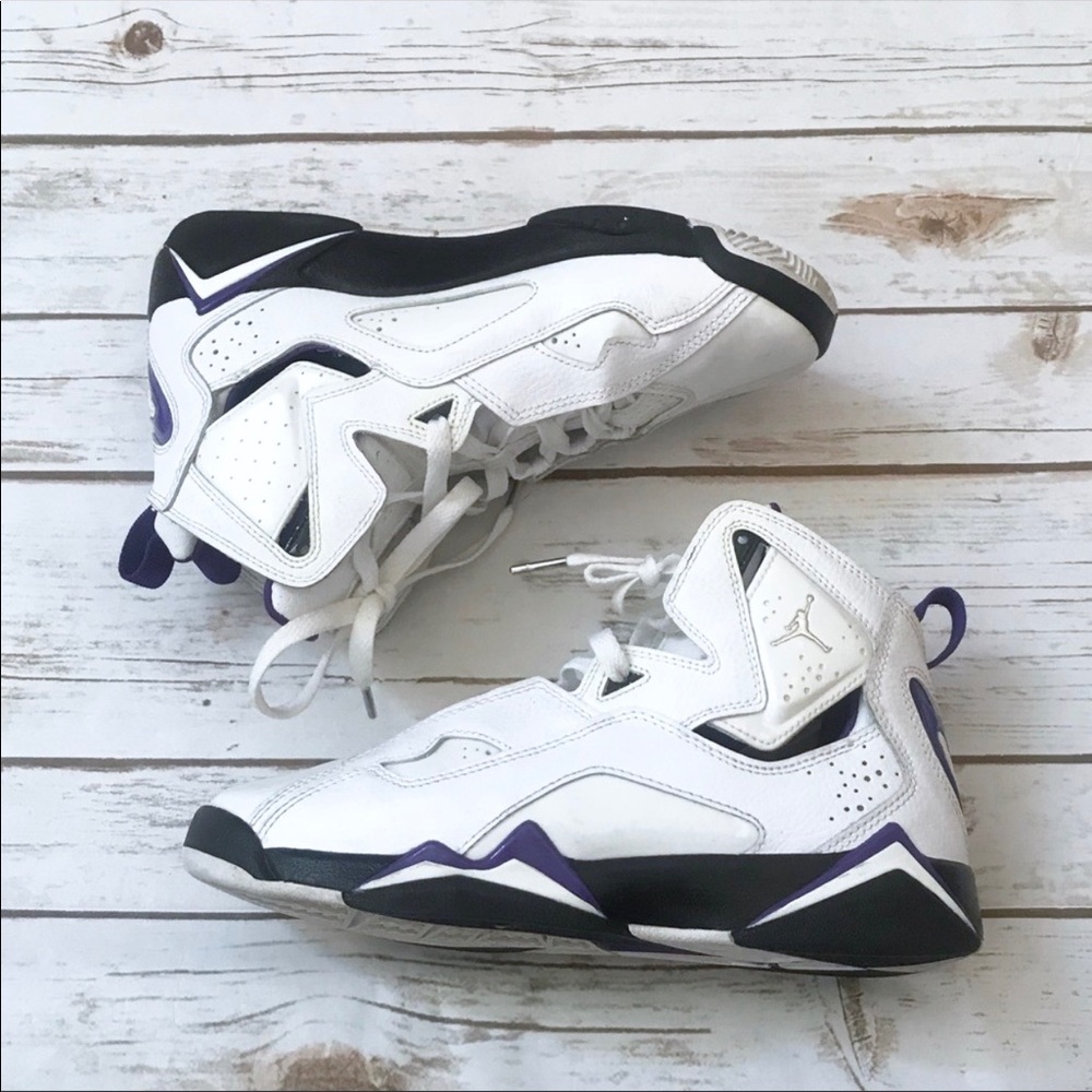 Jordan True Flight 6Y